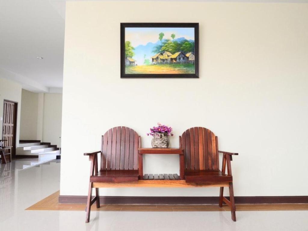 Juntima Boutique Hotel Phetchaburi Bagian luar foto