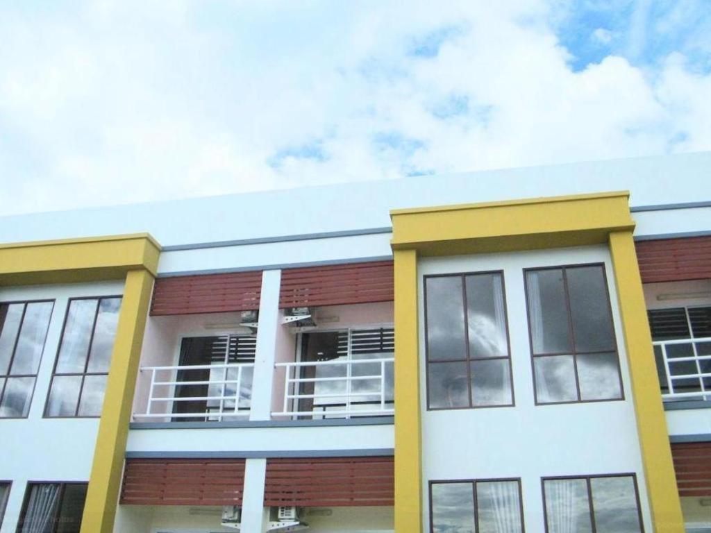 Juntima Boutique Hotel Phetchaburi Bagian luar foto